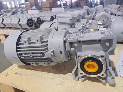 輸送機減速機